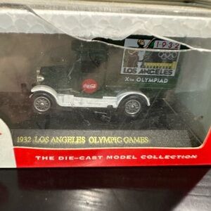 Coca Cola Die-Cast Model Truck - Green